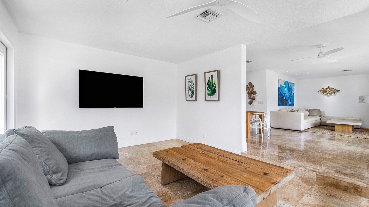 Photo of Livingroom in Singer Island