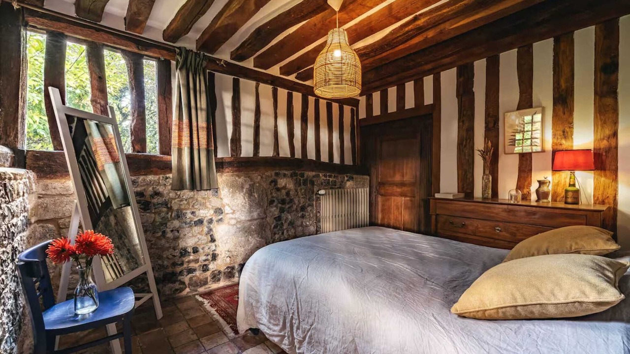 Photo of Bedroom in Ablon