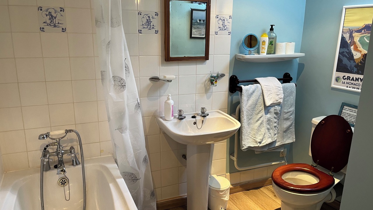 Photo of Bathroom in Saint-Denis-le-Gast