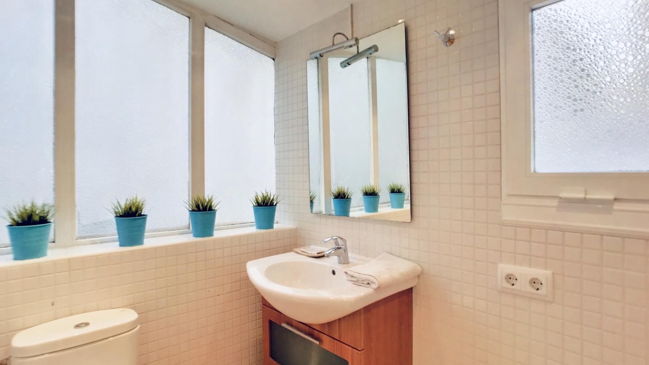 Photo of Bathroom in la Vila de Gracia