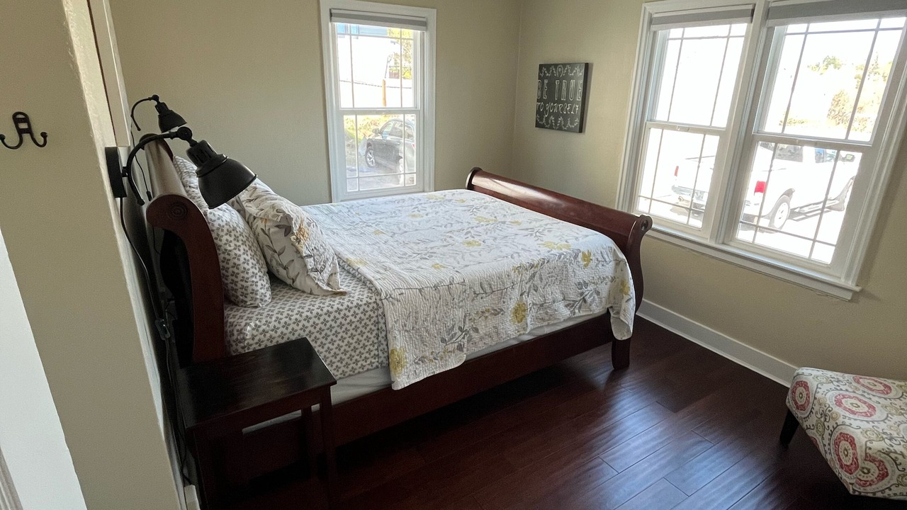 Photo of Others in Pullman