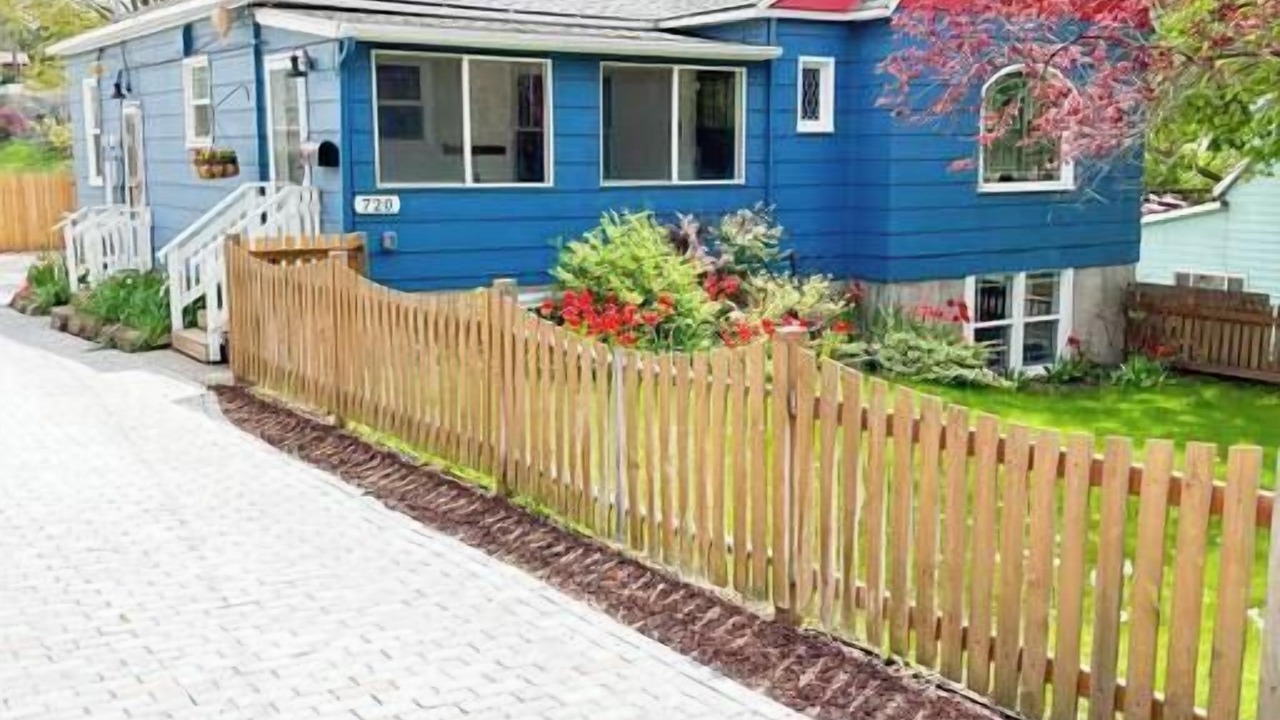 Photo of Others in Pullman