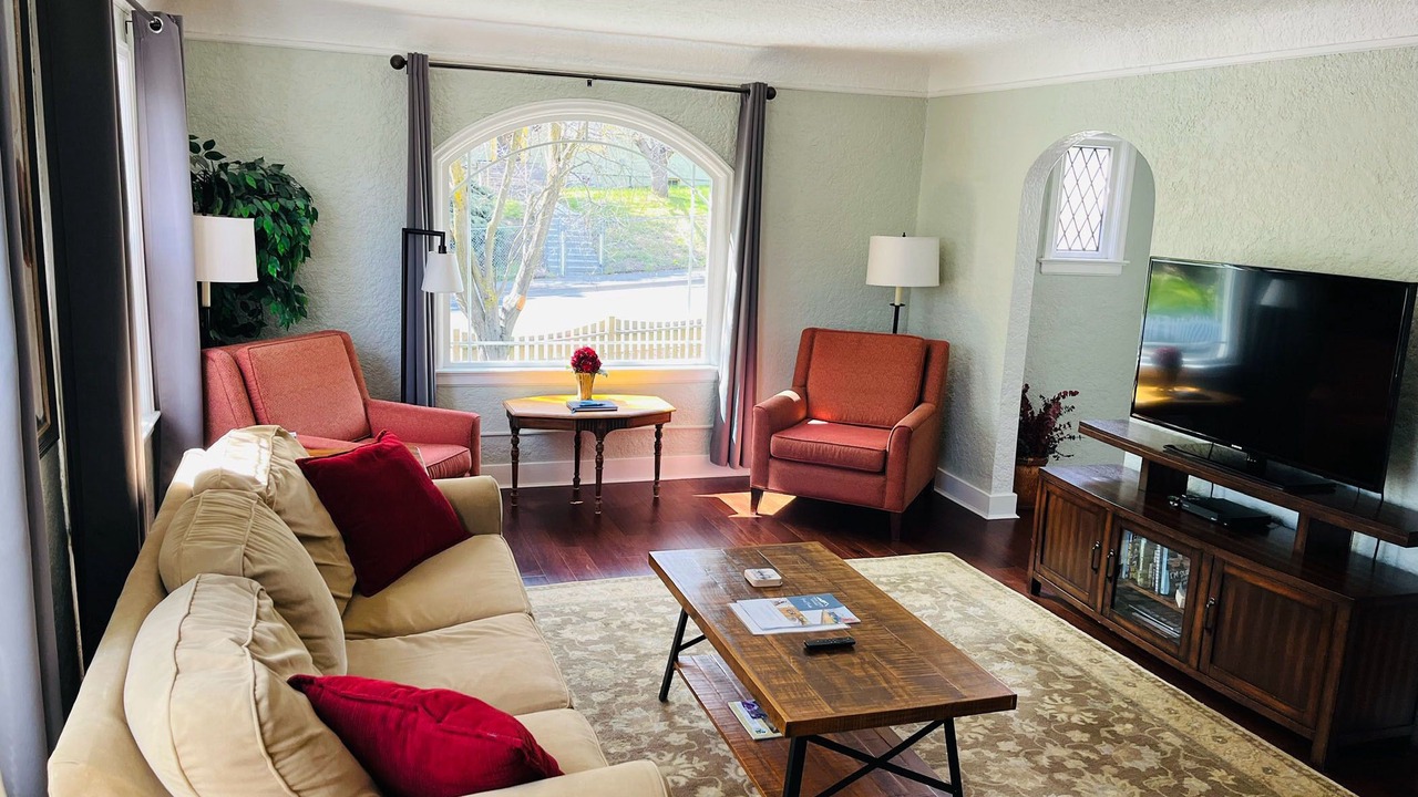 Photo of Others in Pullman