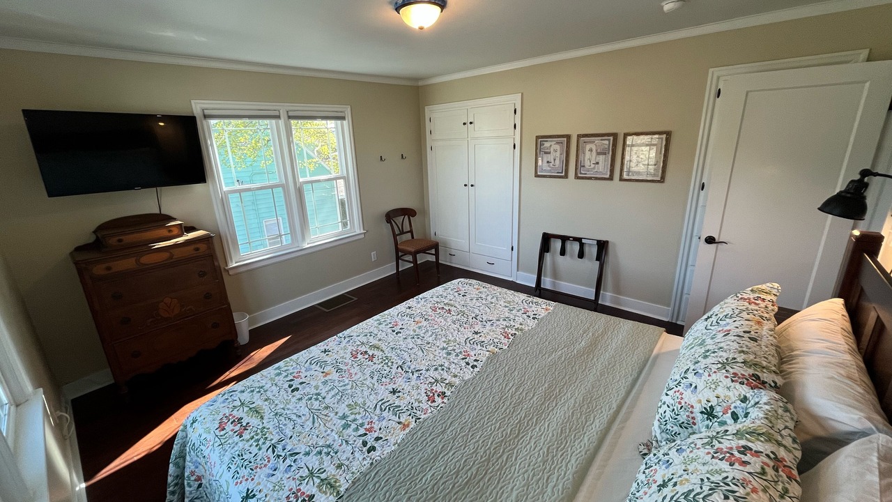 Photo of Others in Pullman