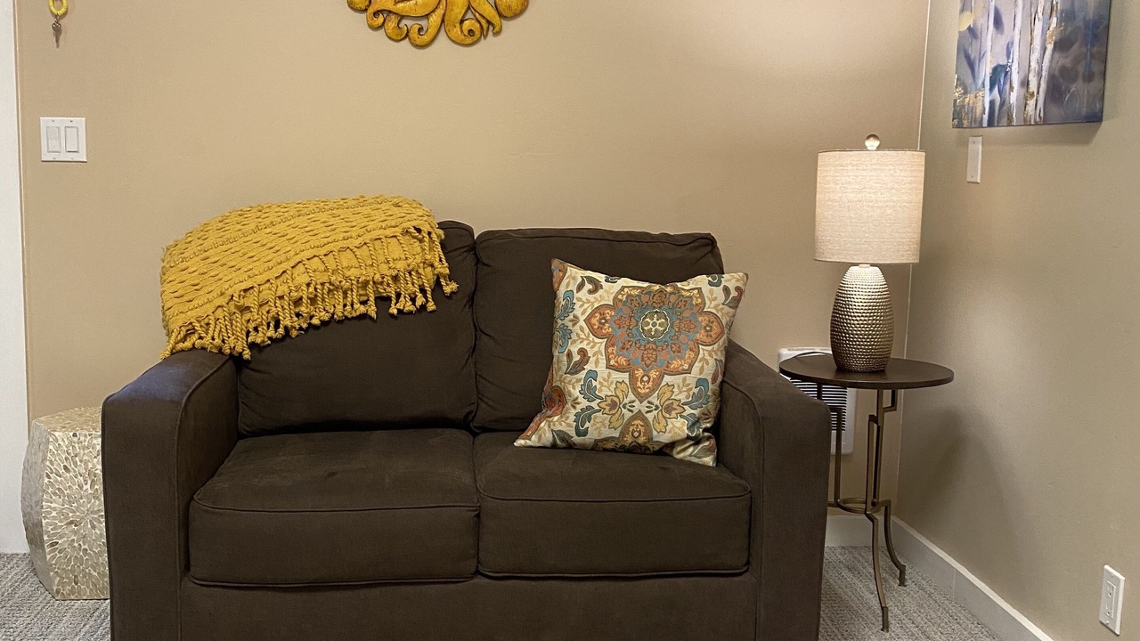 Photo of Livingroom in Elkhorn Village