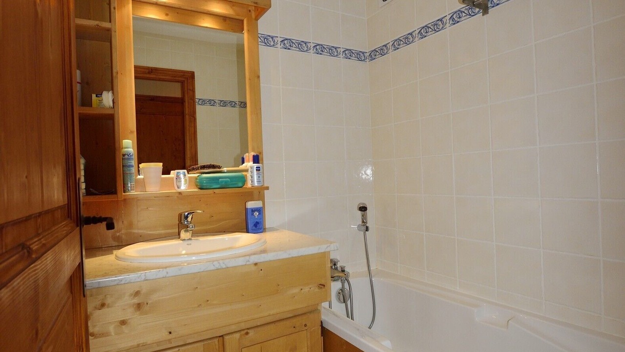 Photo of Bathroom in Oz-en-Oisans