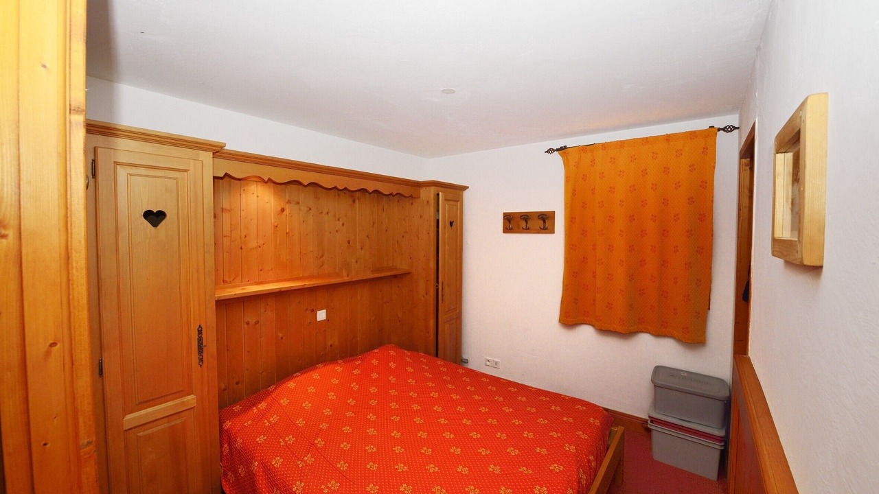 Photo of Bedroom in Oz-en-Oisans
