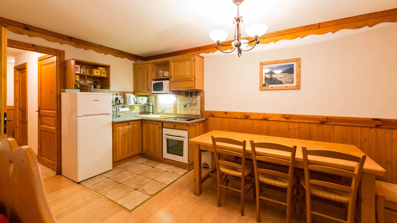 Photo of Kitchen in Oz-en-Oisans