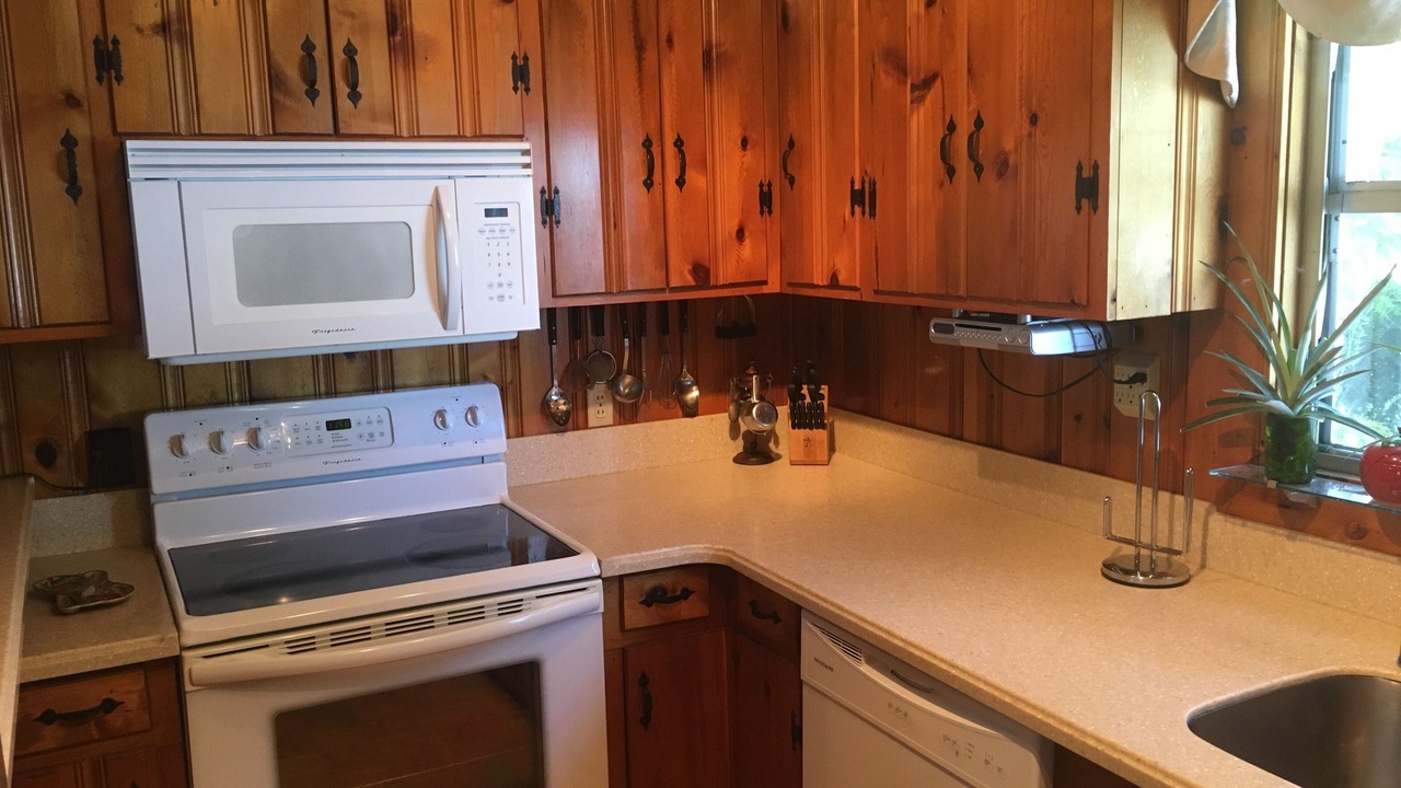 Photo of Kitchen in Centre