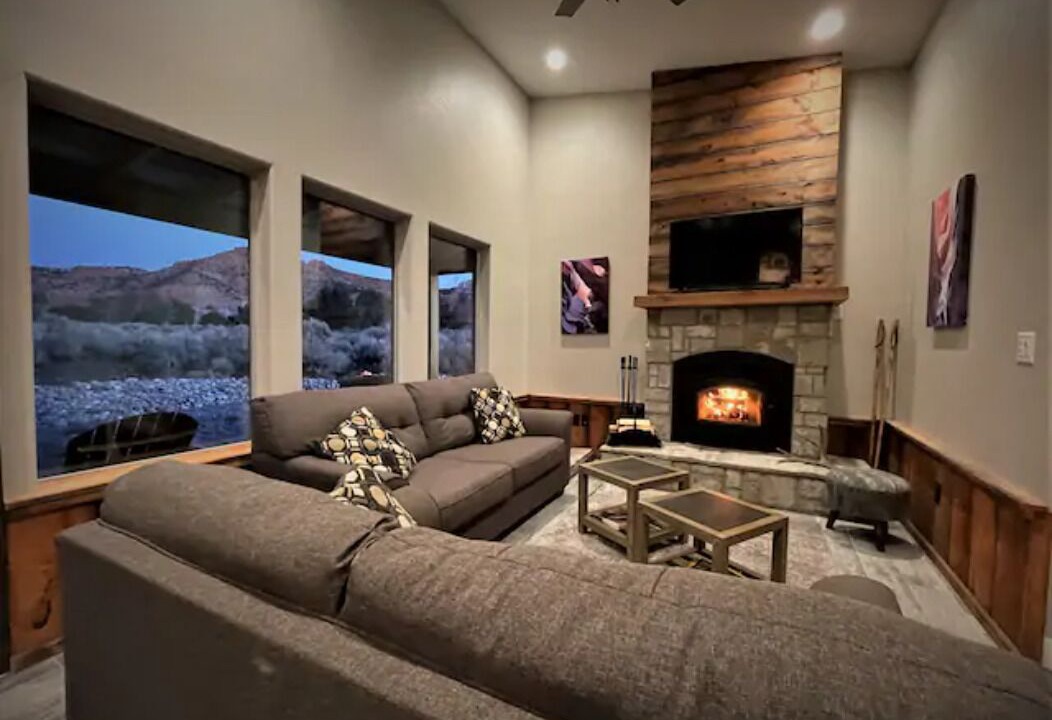 Photo of Livingroom in Kanab