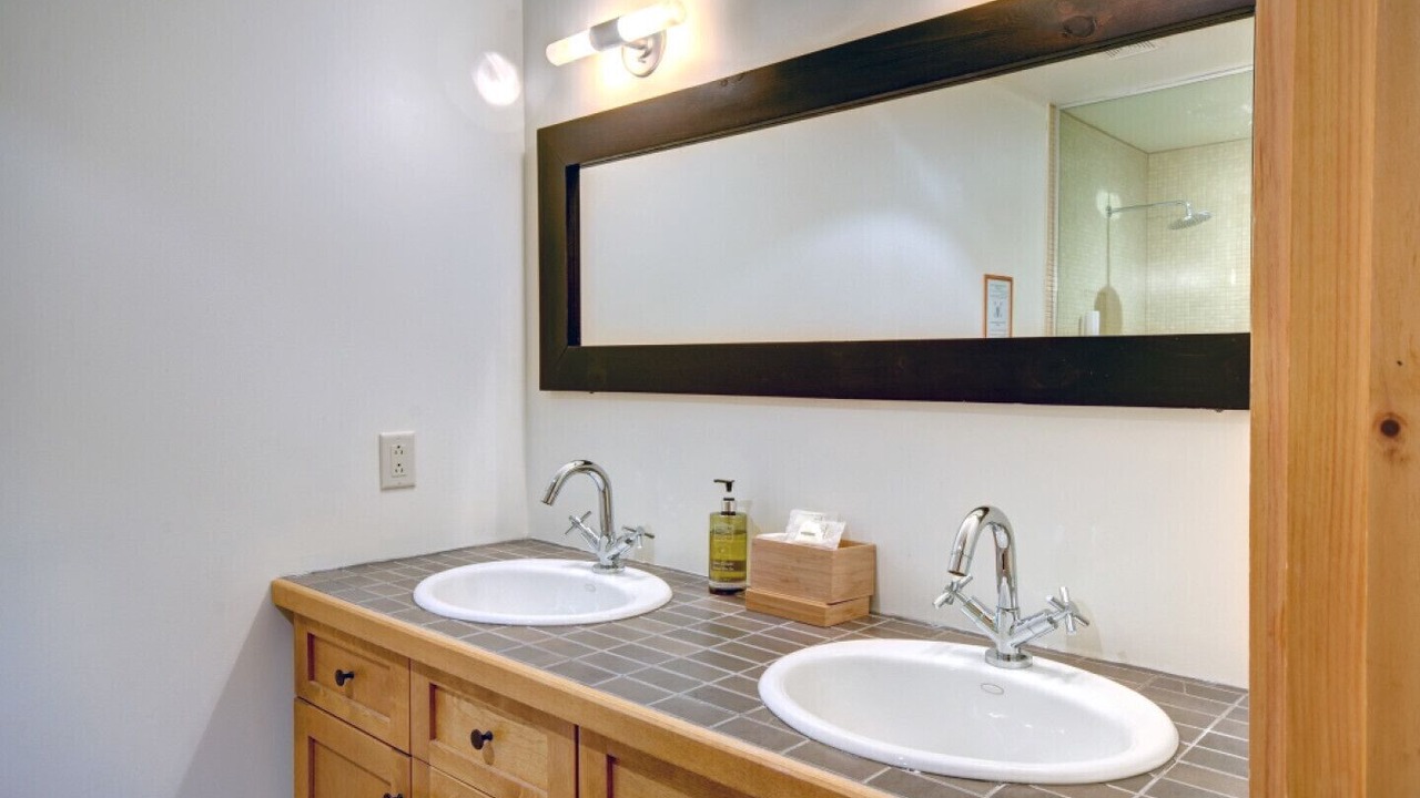 Photo of Bathroom in Lac Superieur Village