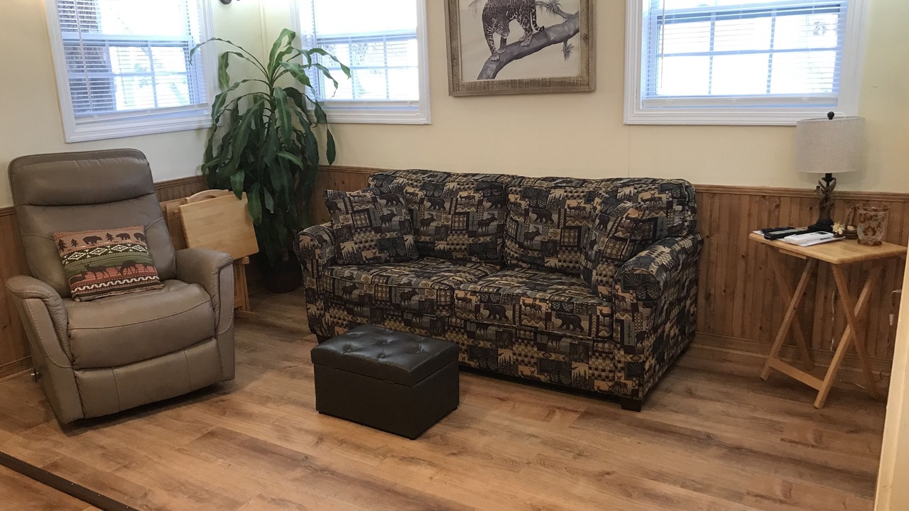 Photo of Livingroom in Candler