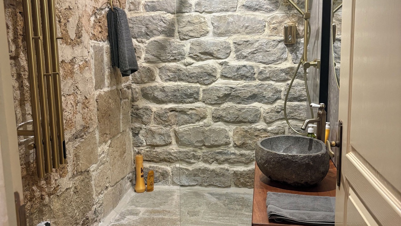 Photo of Bathroom in La Tour-Sur-Orb