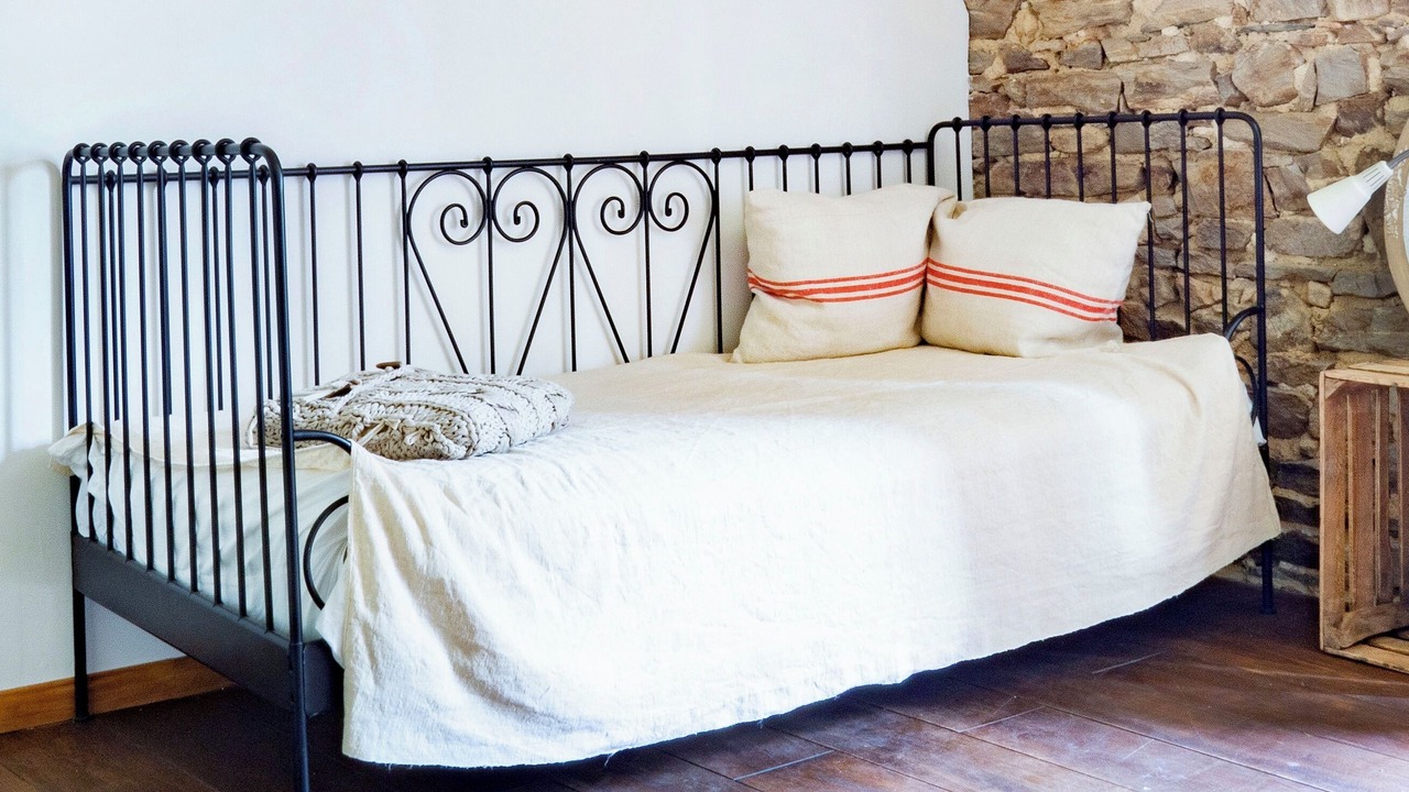 Photo of Bedroom in Glanges