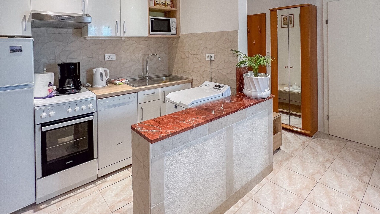 Photo of Kitchen in Bast