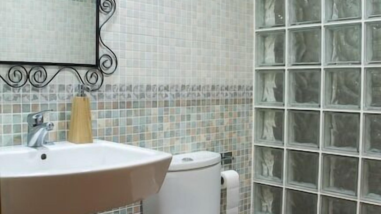 Photo of Bathroom in Puyarruego