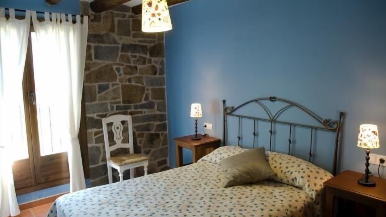 Photo of Bedroom in Puyarruego