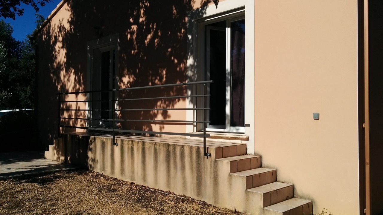 Photo of Outdoor in Suze-la-Rousse