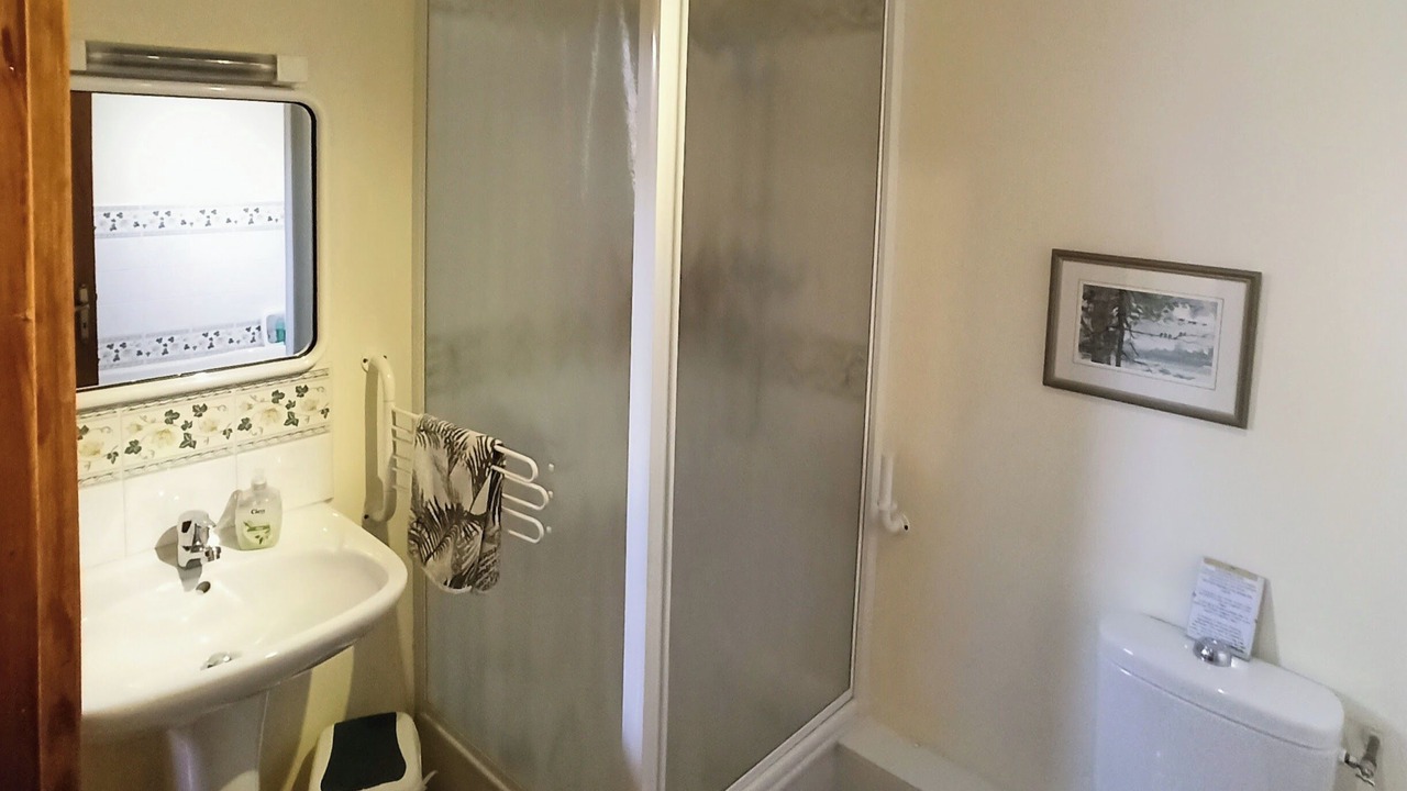 Photo of Bathroom in Nadaillac-de-Rouge