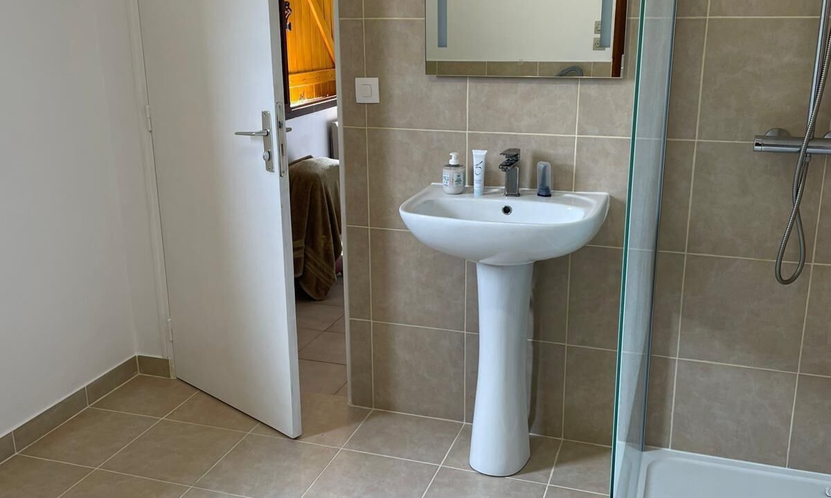 Photo of Bathroom in Lodeve