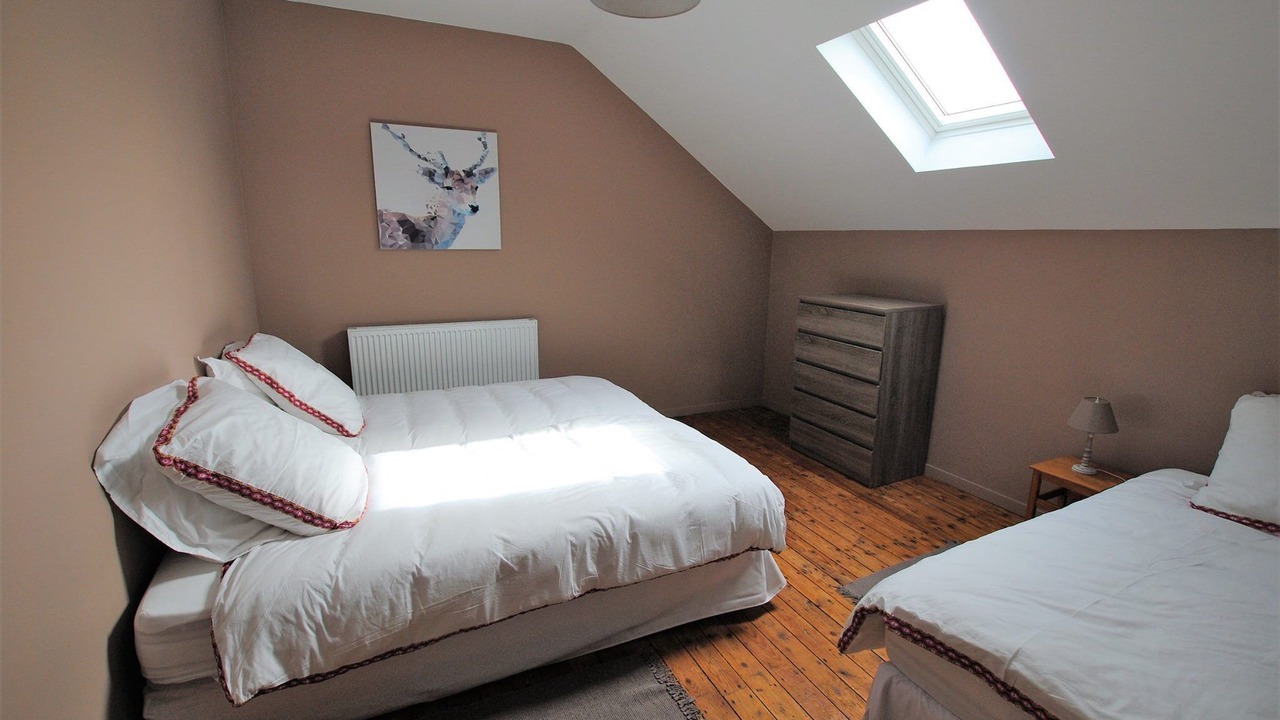 Photo of Bedroom in Barbonne-Fayel
