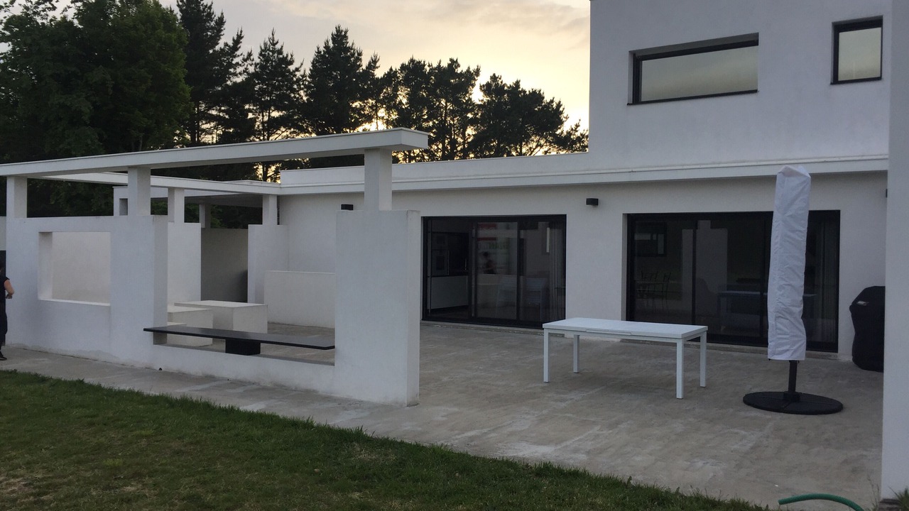 Photo of Patio Balcony in Saint-Andre-des-Eaux