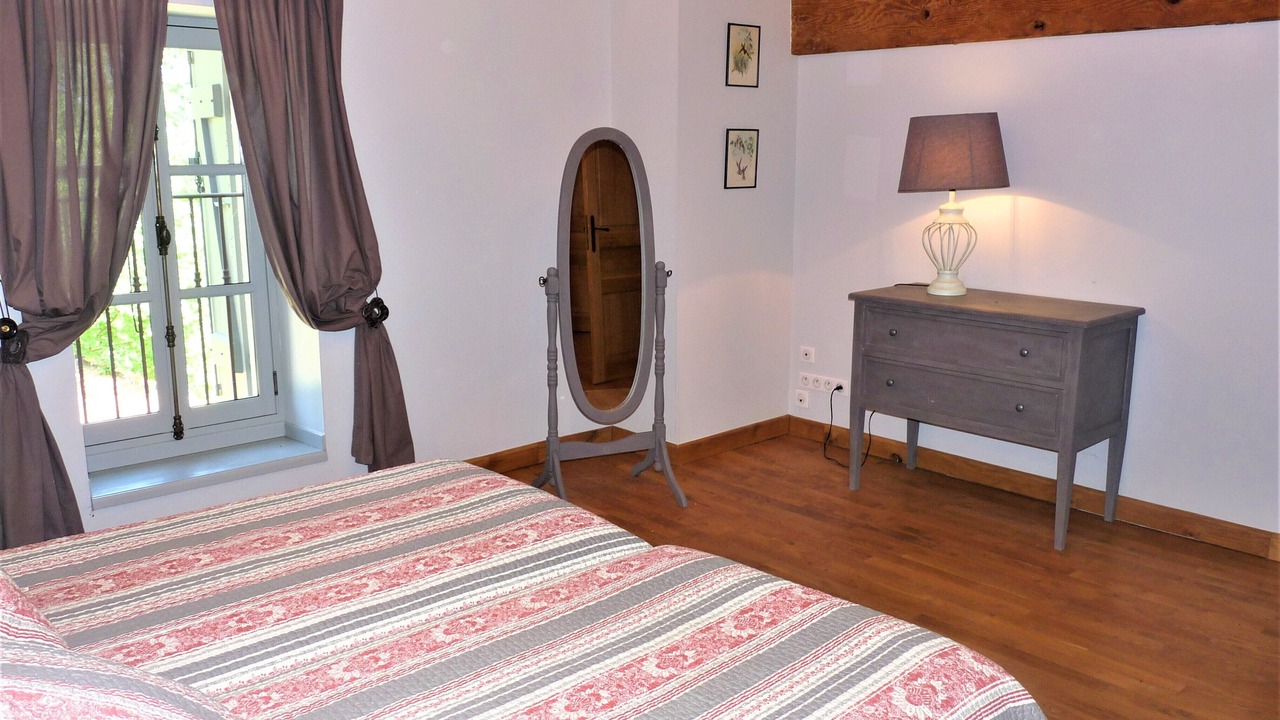 Photo of Bedroom in Alzonne