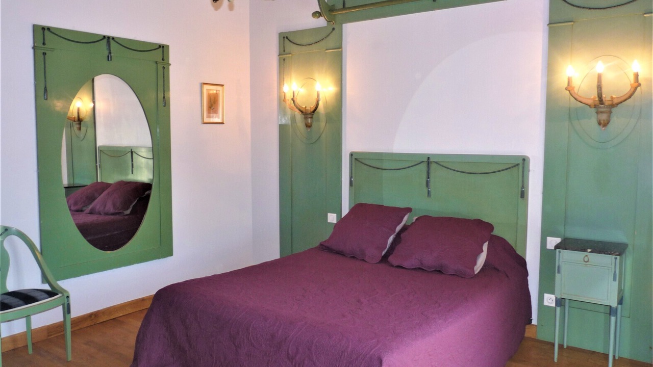 Photo of Bedroom in Alzonne