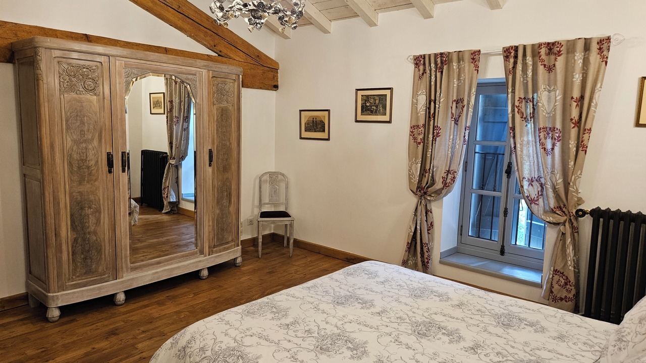 Photo of Bedroom in Alzonne