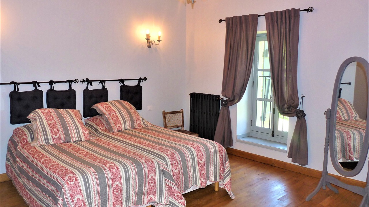 Photo of Bedroom in Alzonne