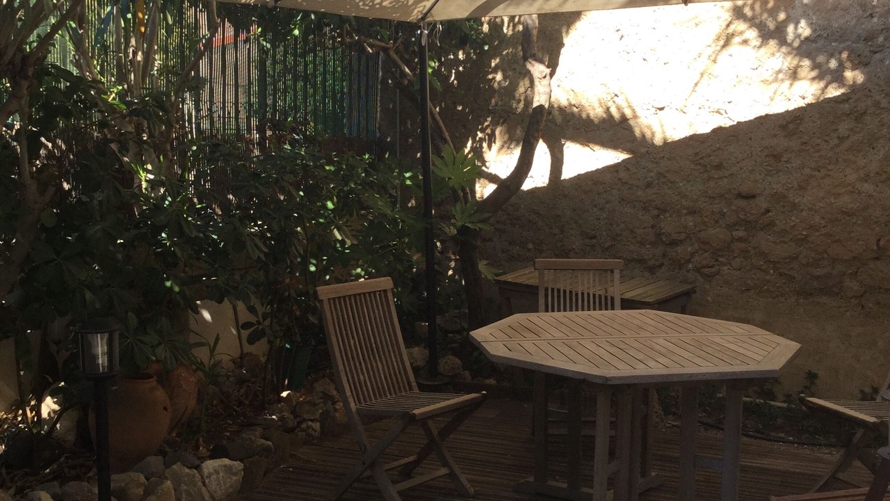 Photo of Outdoor in Puissalicon