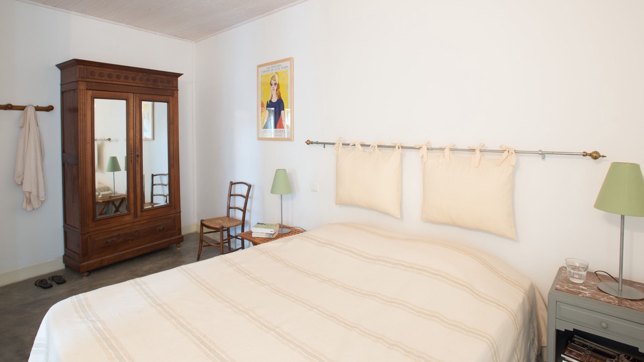 Photo of Bedroom in Saint-Chinian