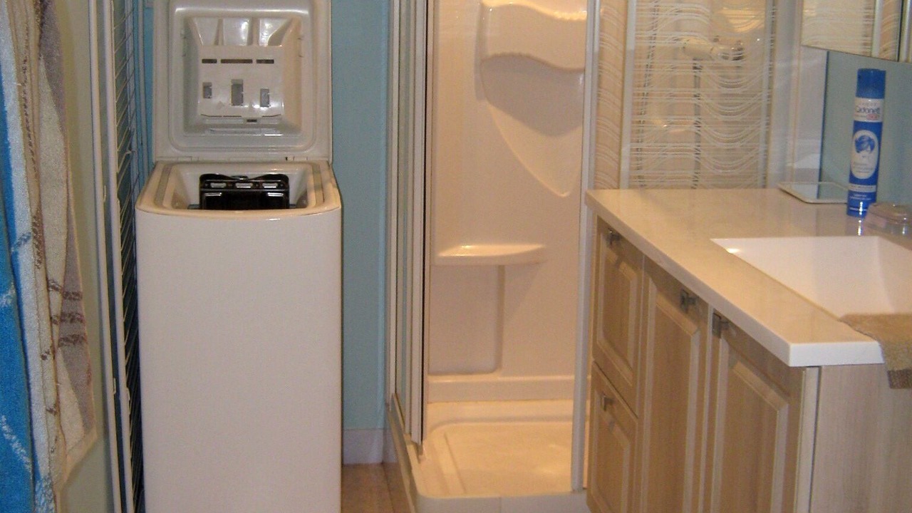 Photo of Bathroom in Saint-Cirgues-la-Loutre