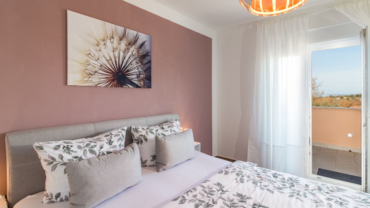 Photo of Bedroom in Peroj