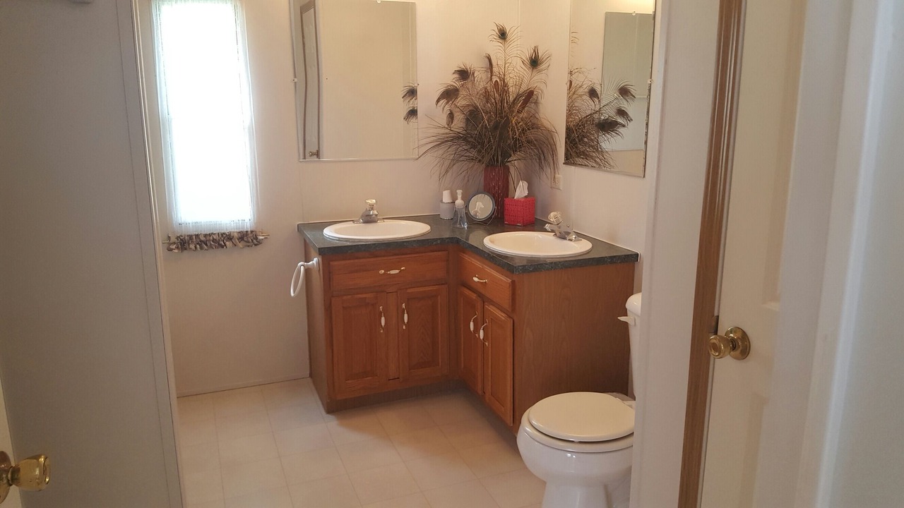 Photo of Bathroom in Silsbee