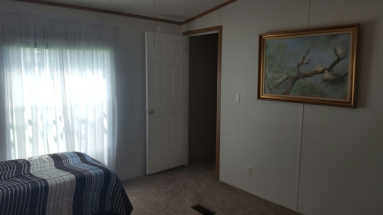 Photo of Bedroom in Silsbee