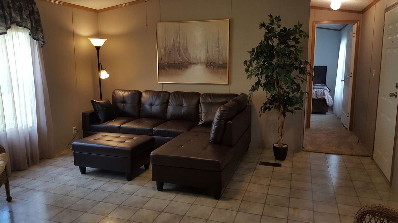 Photo of Livingroom in Silsbee
