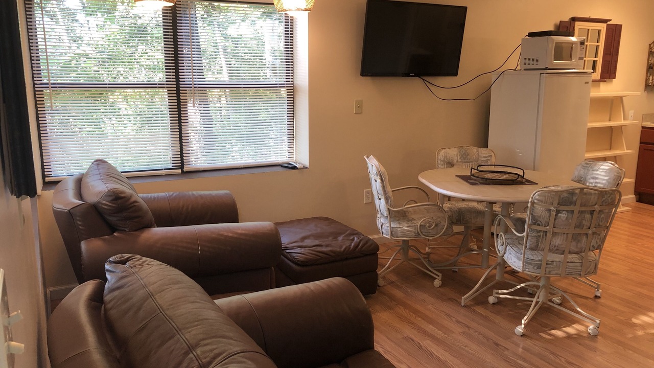 Photo of Livingroom in Osage Beach
