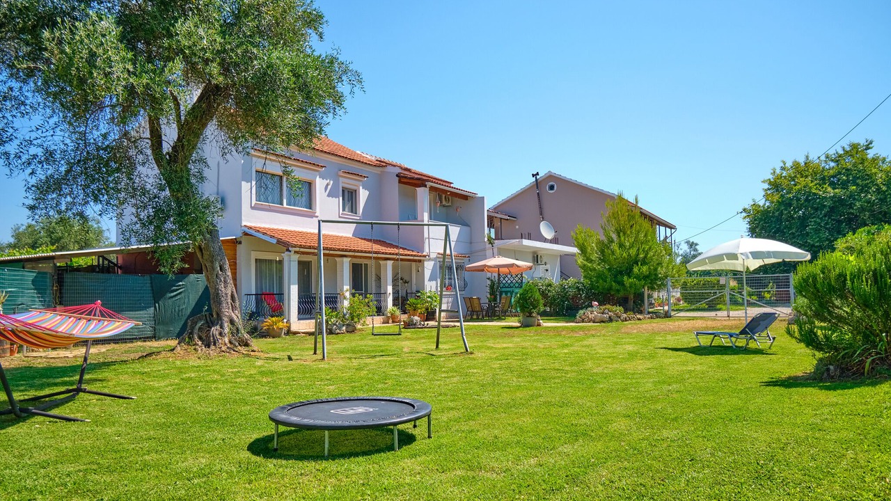 Photo of Others in Roda