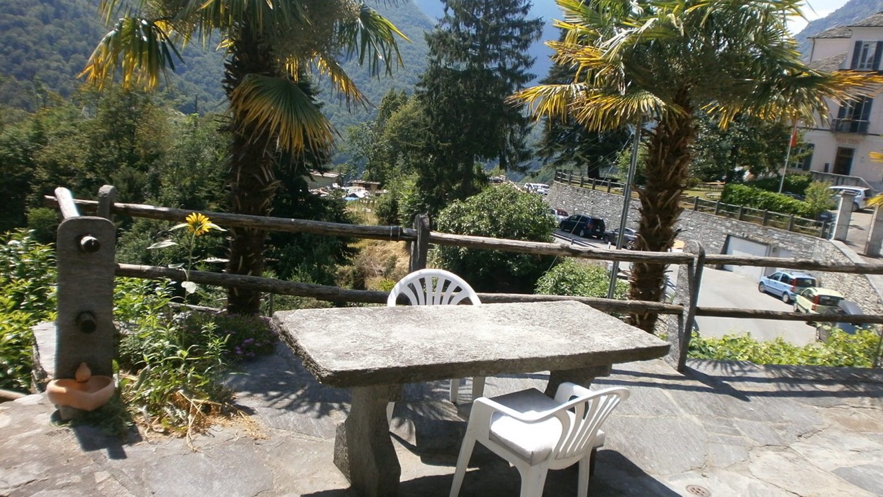 Photo of Outdoor in Isorno
