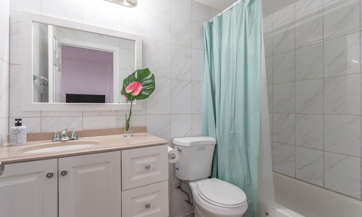 Photo of Bathroom in Chinatown