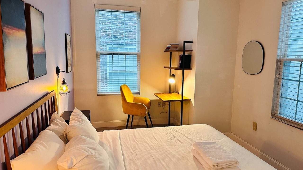 Photo of Bedroom in Chinatown