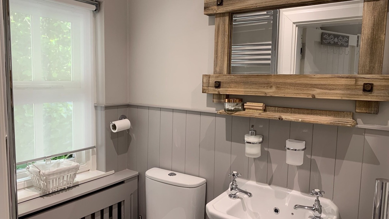 Photo of Bathroom in Glen Lyon