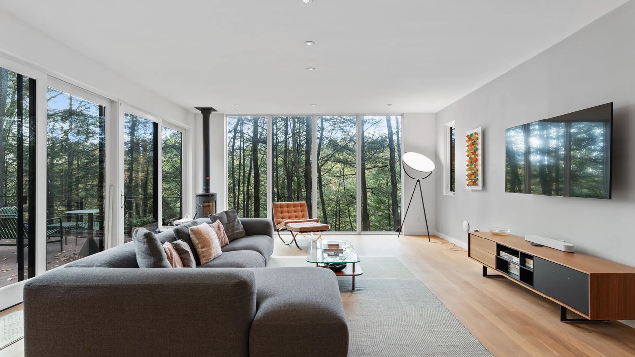 Photo of Livingroom in Kerhonkson