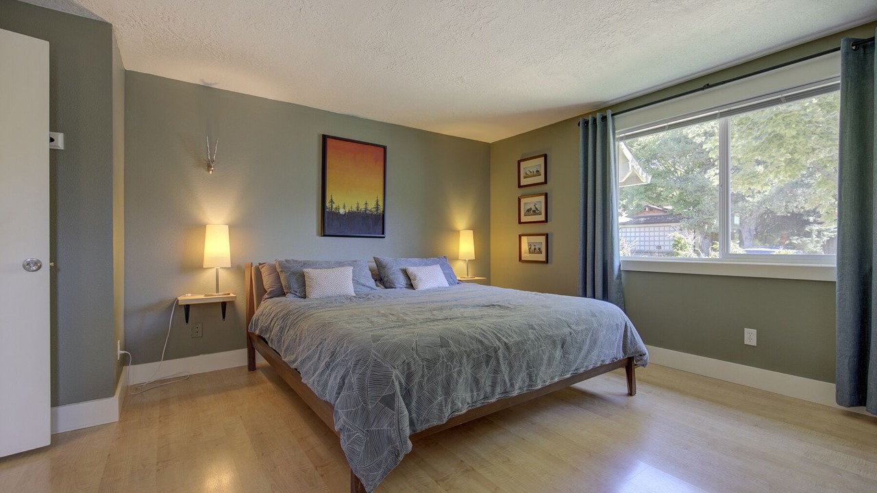 Photo of Bedroom in Aloha