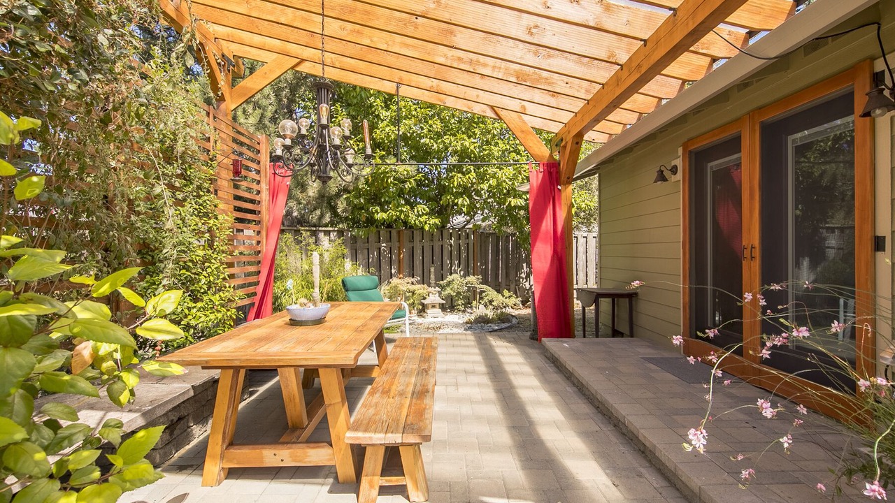 Photo of Outdoor in Aloha