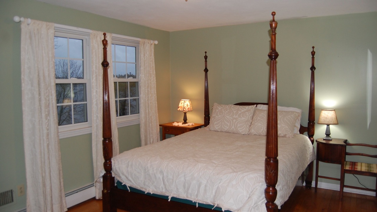 Photo of Bedroom in Cazenovia