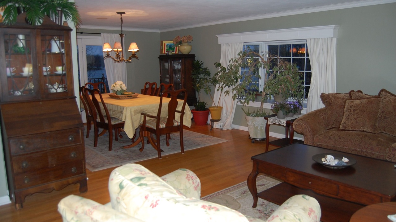 Photo of Livingroom in Cazenovia