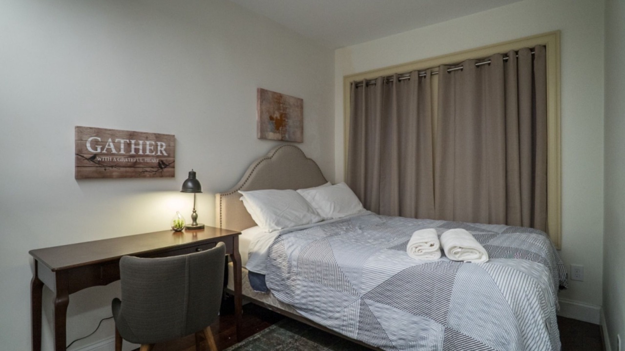 Photo of Bedroom in Beacon Hill