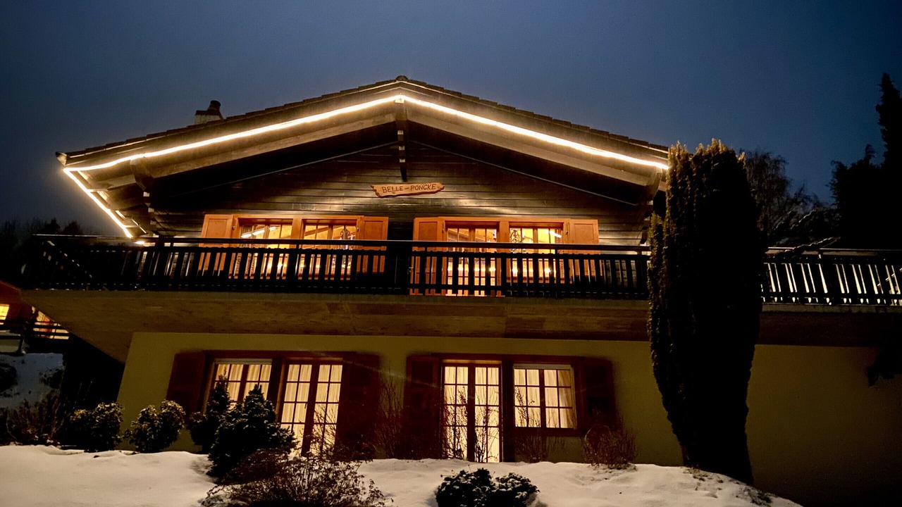Photo of Outdoor in Saint-Pierre-de-Clages